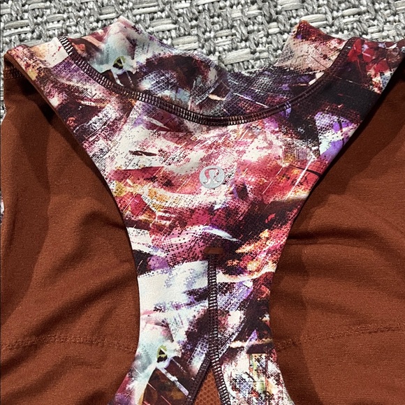 Lululemon | Everlux and Mesh Cropped Tank - Picture 7 of 10